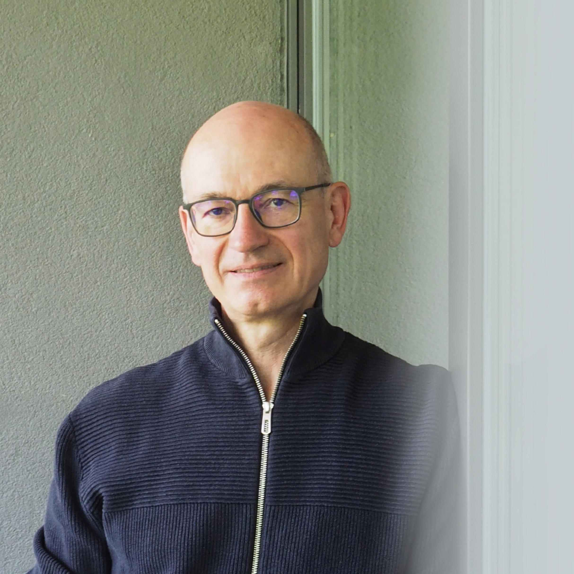 Portraitfoto von Georg Rebernig, Systemische Psychotherapeut in Fachausbildung